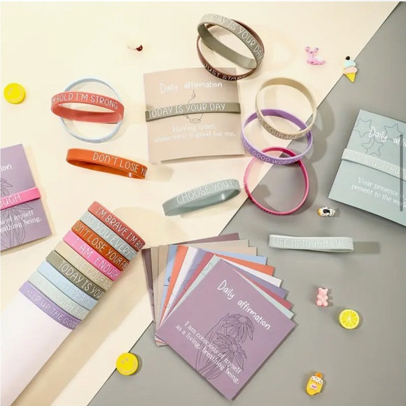 10ct Affirmation Bracelet/ Card set - Picture 2 of 2